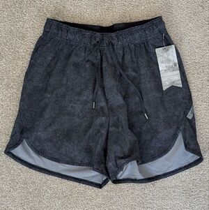 NWT Men's 5' Renew Halftone Onyx Athletic Shorts W/Liner